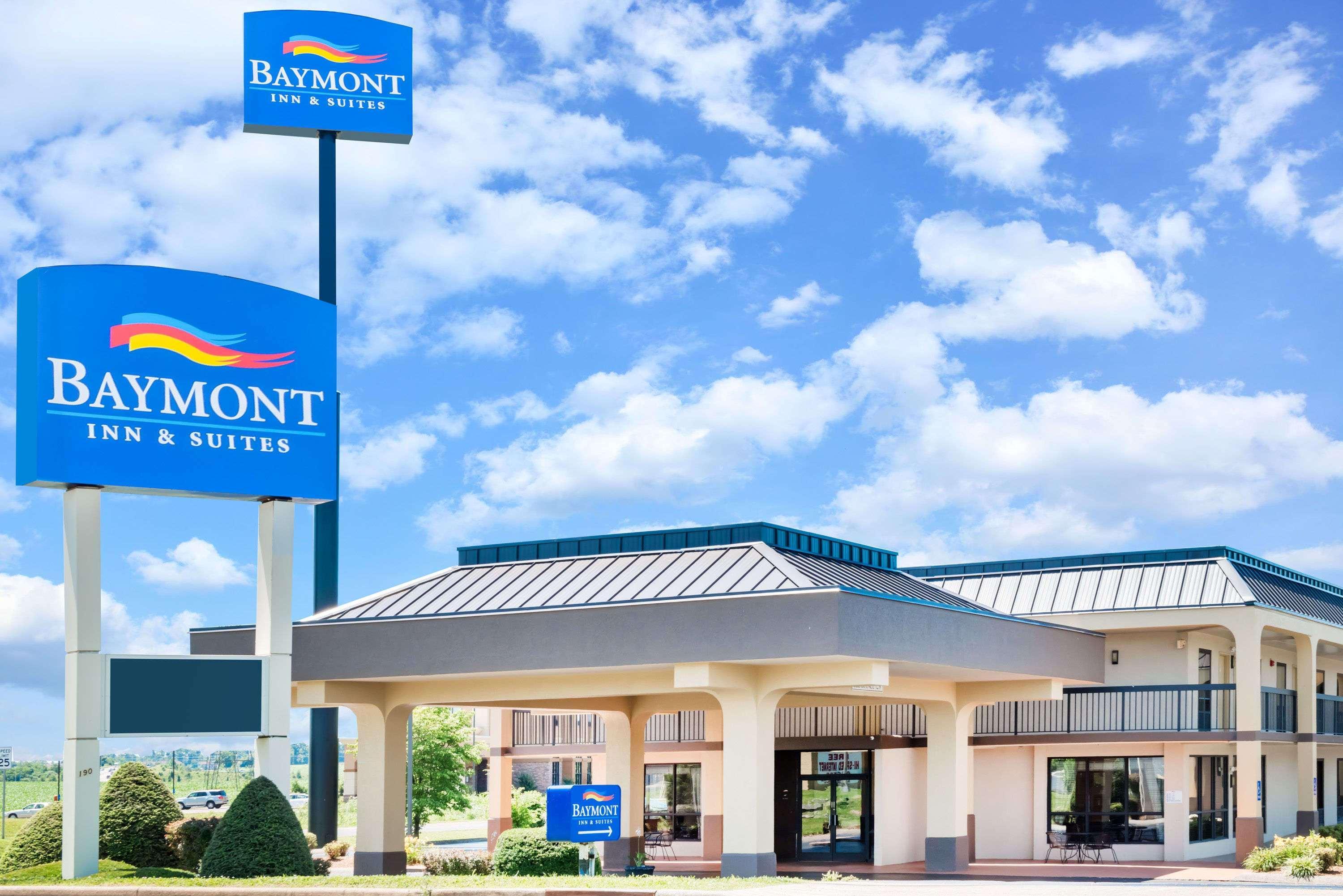 Baymont By Wyndham Clarksville Northeast Extérieur photo