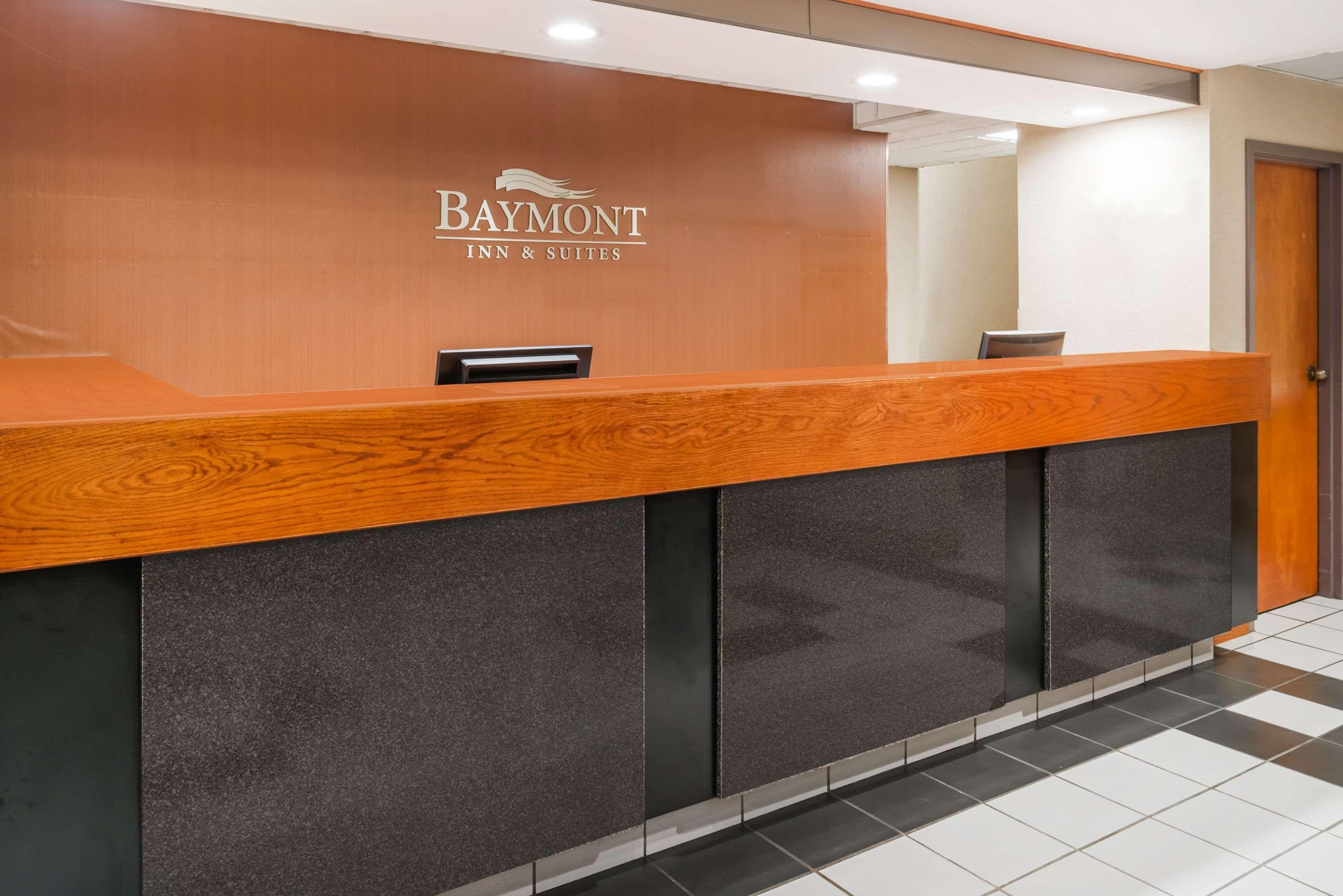 Baymont By Wyndham Clarksville Northeast Extérieur photo
