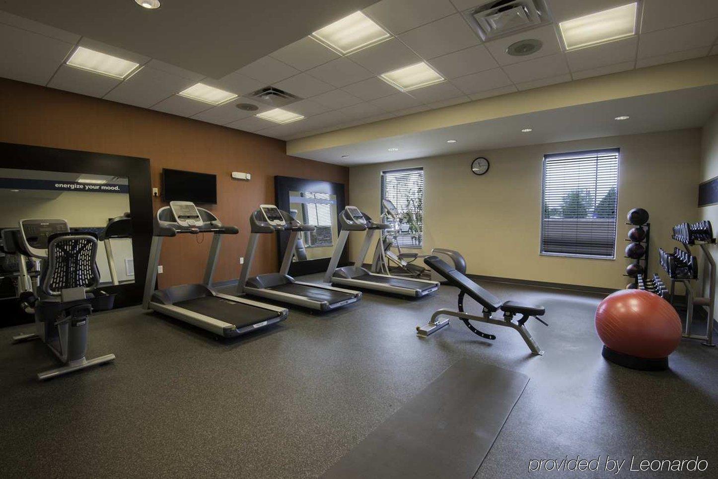 Baymont By Wyndham Clarksville Northeast Extérieur photo