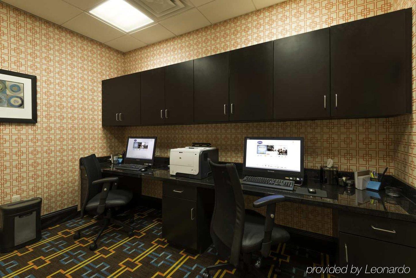 Baymont By Wyndham Clarksville Northeast Extérieur photo